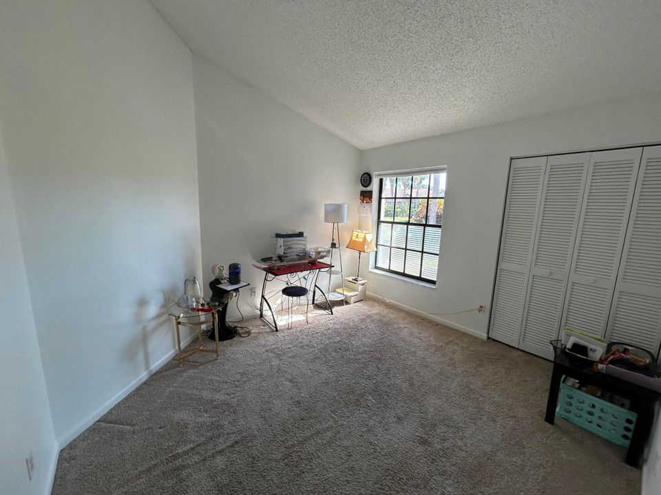 En Venta: $225,000 (2 camas, 2 baños, 1831 Pies cuadrados)