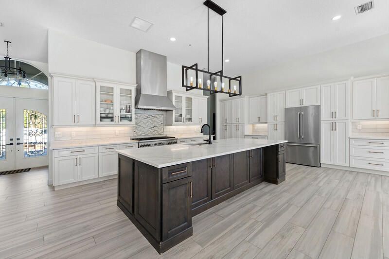 待售: $2,100,000 (4 贝兹, 3 浴室, 3381 平方英尺)