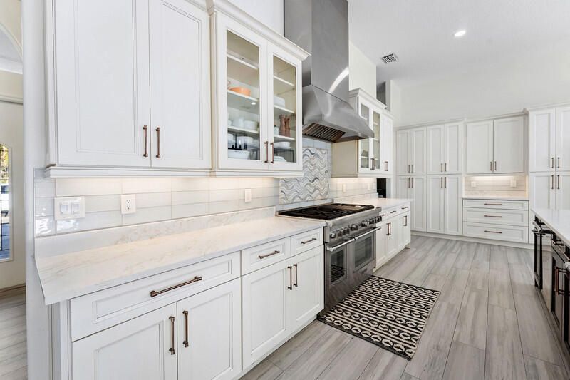 待售: $2,100,000 (4 贝兹, 3 浴室, 3381 平方英尺)