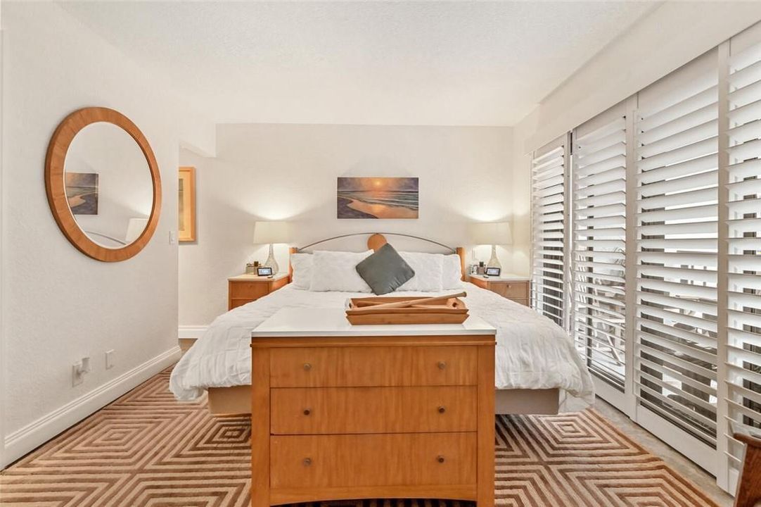 На продажу: $499,000 (2 спален, 2 ванн, 1100 Квадратных фут)