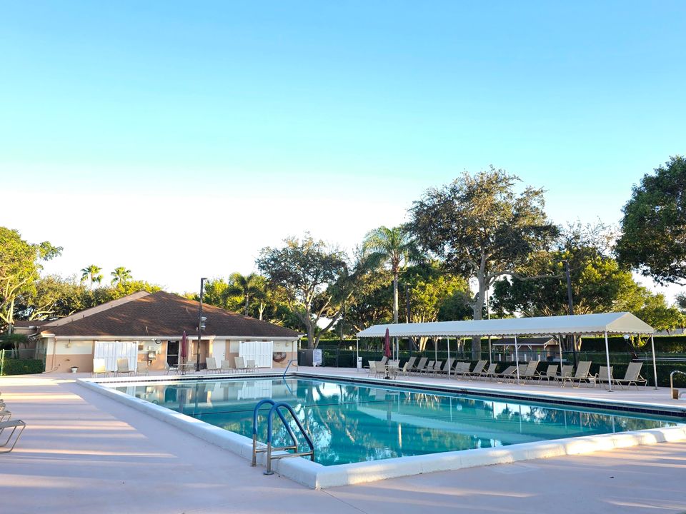 For Sale: $350,000 (3 beds, 2 baths, 1508 Square Feet)