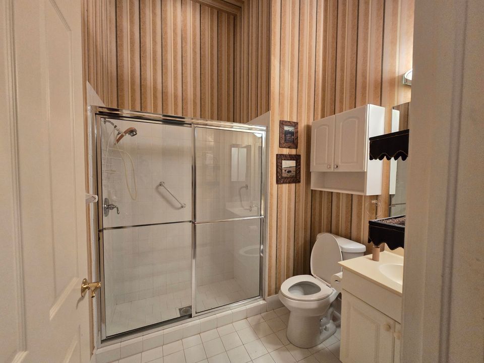 En Venta: $395,000 (3 camas, 3 baños, 2278 Pies cuadrados)