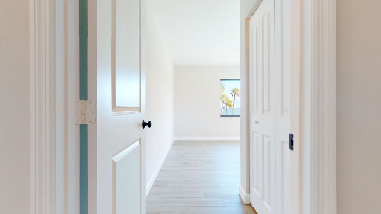 出租: $4,175 (3 贝兹, 3 浴室, 1890 平方英尺)