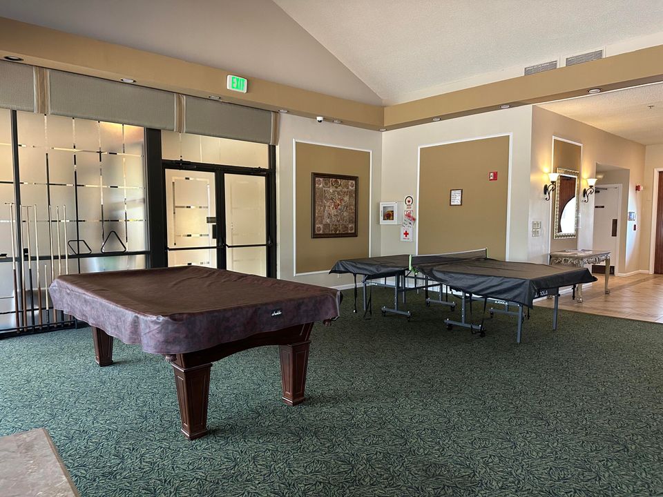 For Sale: $220,000 (3 beds, 2 baths, 1335 Square Feet)