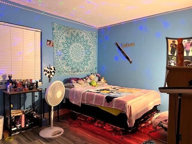 En Venta: $339,000 (3 camas, 2 baños, 1404 Pies cuadrados)