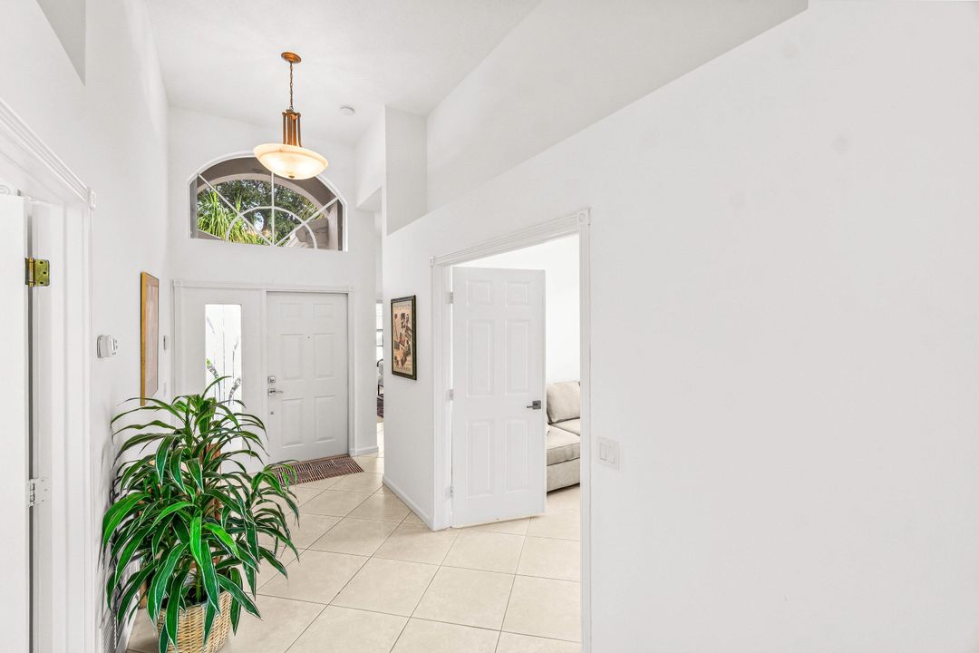 For Sale: $599,000 (3 beds, 2 baths, 2097 Square Feet)
