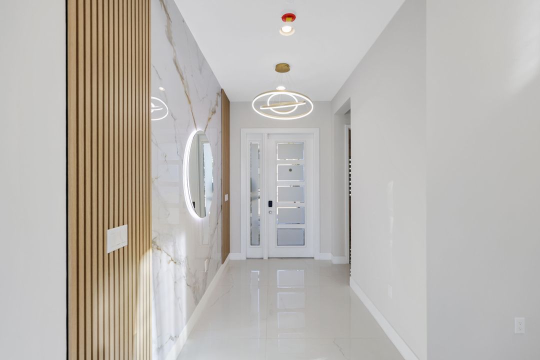 В аренду: $13,950 (5 спален, 7 ванн, 4605 Квадратных фут)