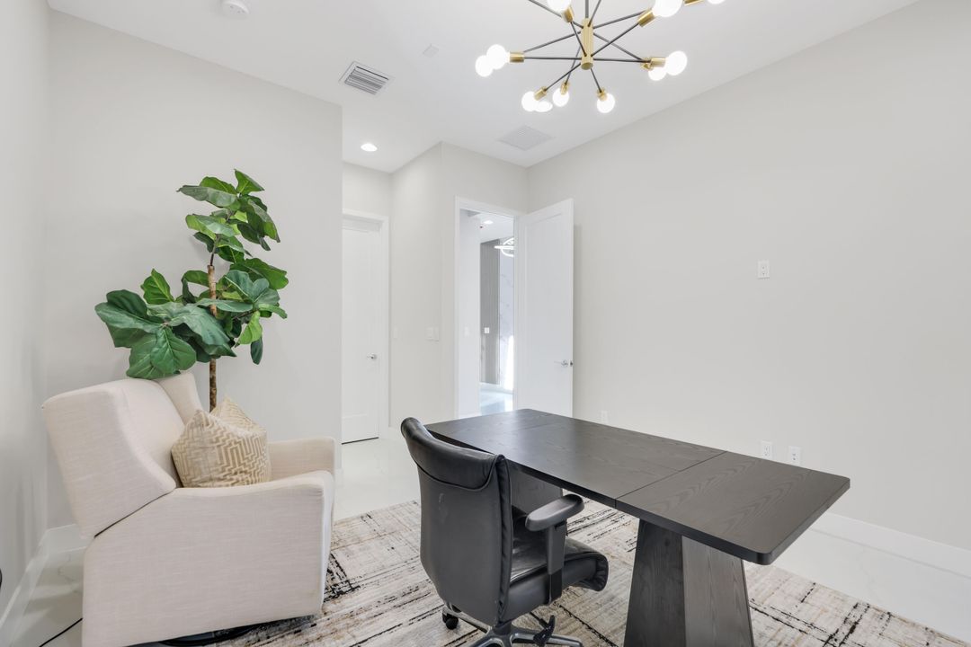 В аренду: $13,950 (5 спален, 7 ванн, 4605 Квадратных фут)