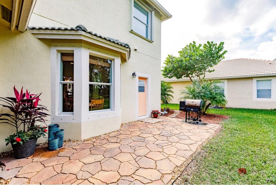 На продажу: $890,000 (4 спален, 4 ванн, 3668 Квадратных фут)