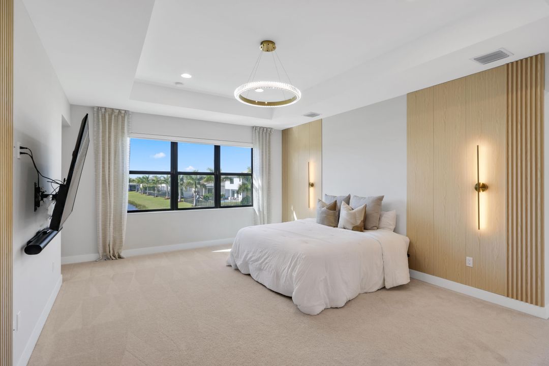 В аренду: $13,950 (5 спален, 7 ванн, 4605 Квадратных фут)