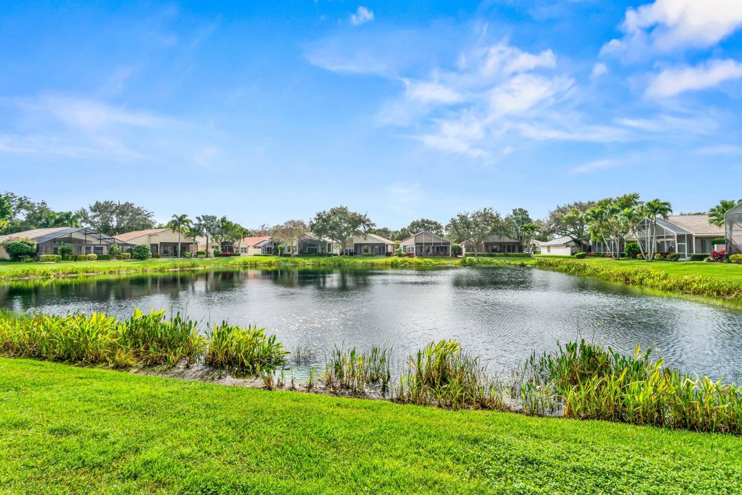 For Sale: $599,000 (3 beds, 2 baths, 2097 Square Feet)