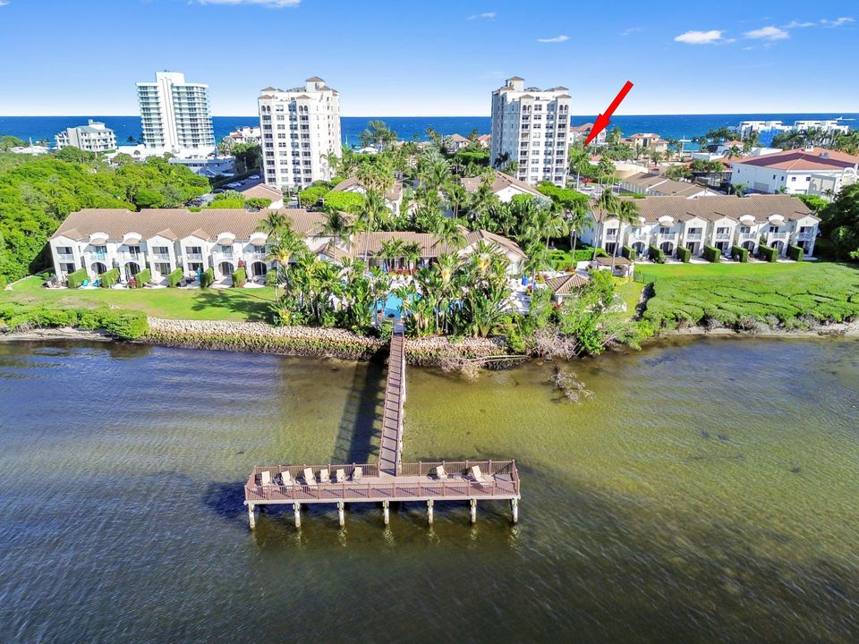 В аренду: $4,700 (2 спален, 2 ванн, 1400 Квадратных фут)