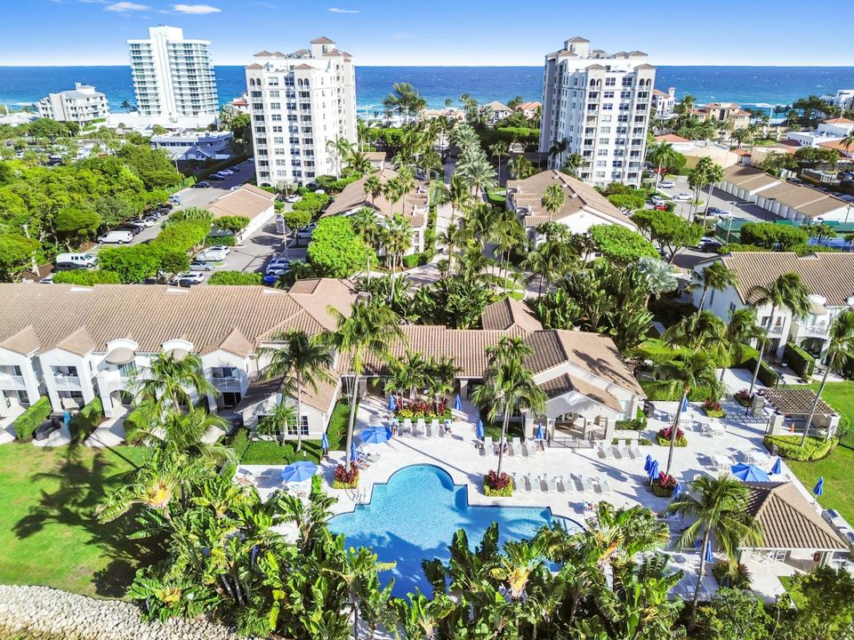 В аренду: $4,700 (2 спален, 2 ванн, 1400 Квадратных фут)