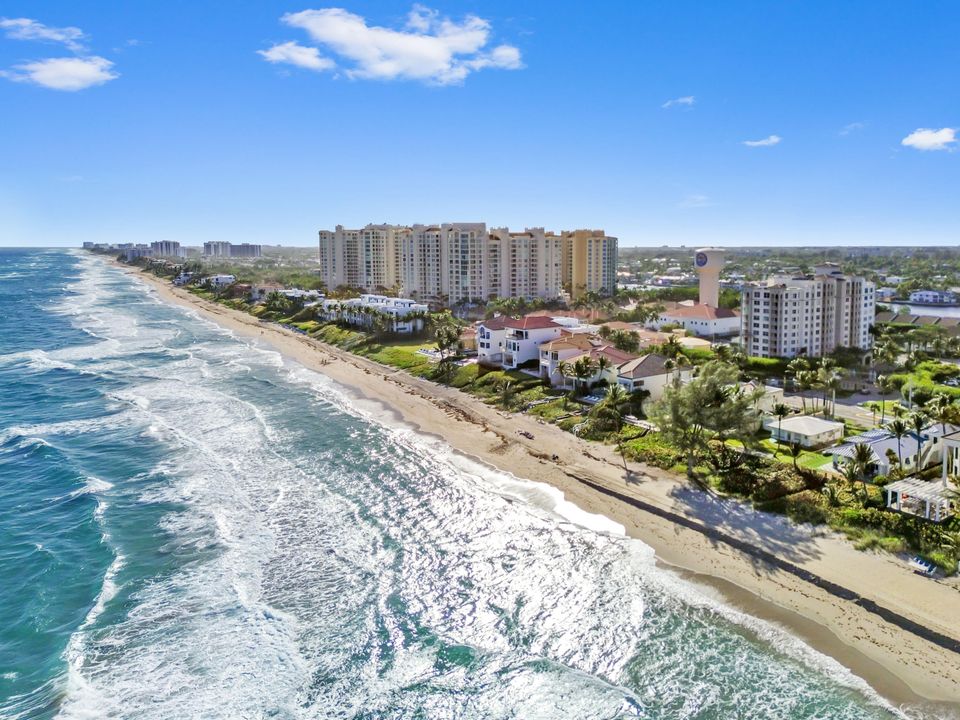 В аренду: $4,700 (2 спален, 2 ванн, 1400 Квадратных фут)