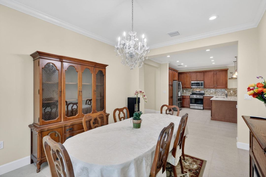 For Sale: $549,000 (3 beds, 2 baths, 2254 Square Feet)