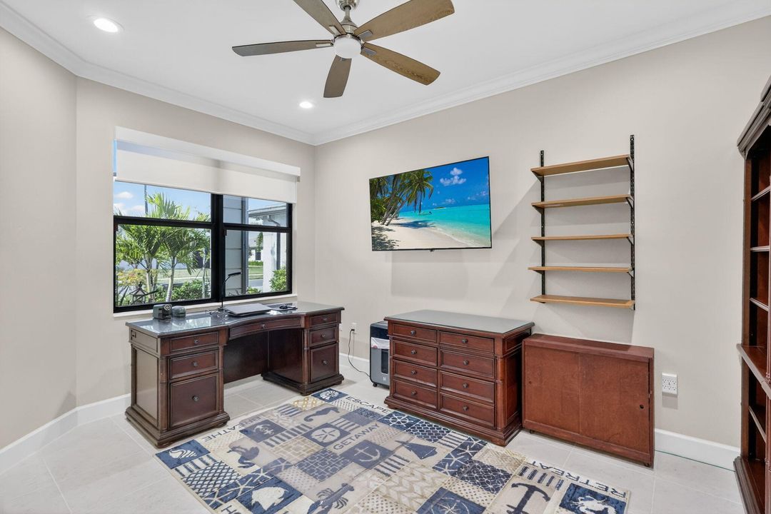 For Sale: $549,000 (3 beds, 2 baths, 2254 Square Feet)