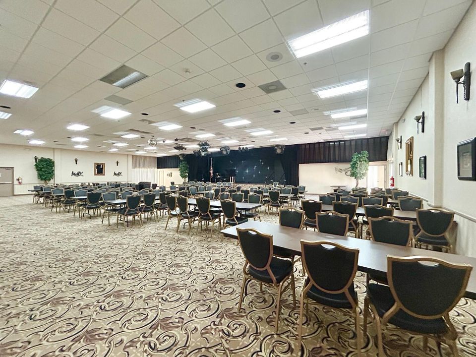 В аренду: $2,200 (2 спален, 2 ванн, 1330 Квадратных фут)