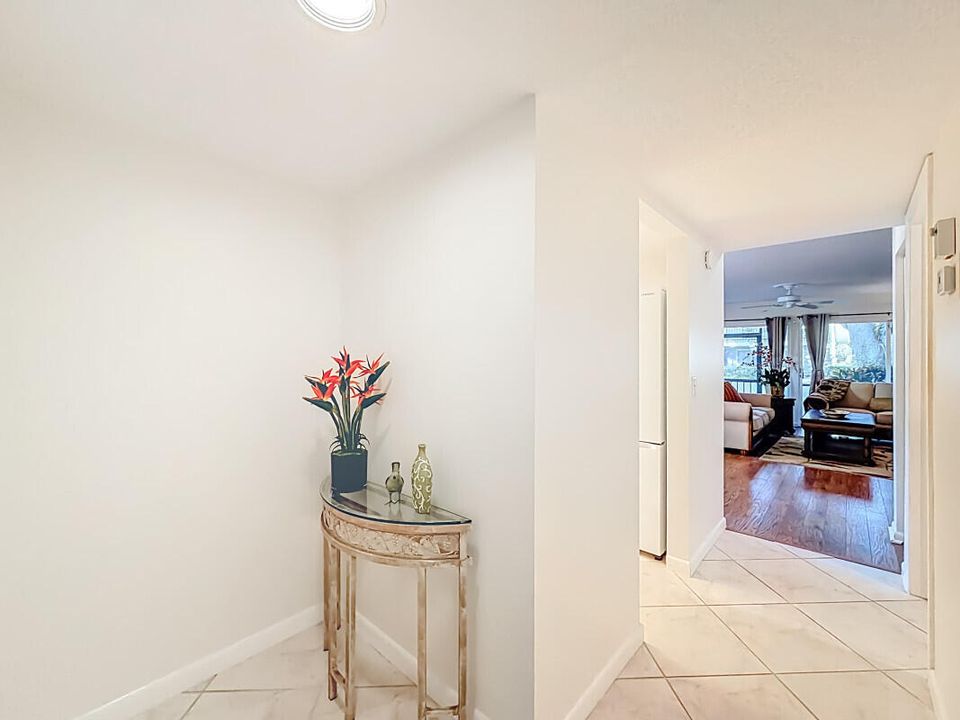 待售: $269,900 (3 贝兹, 2 浴室, 1625 平方英尺)