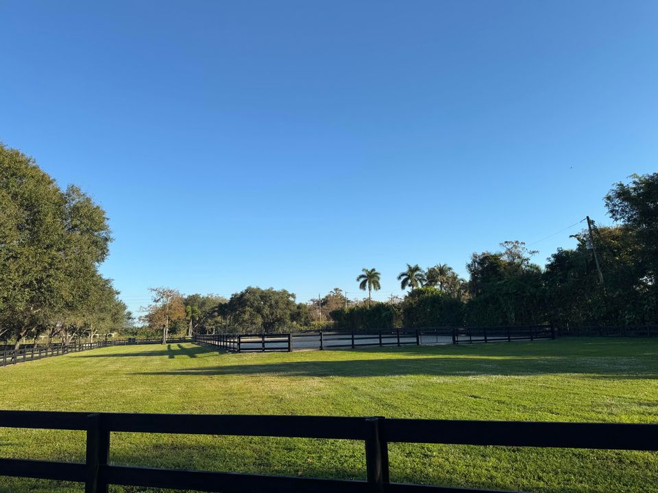 For Rent: $15,000 (6 beds, 4 baths, 3928 Square Feet)