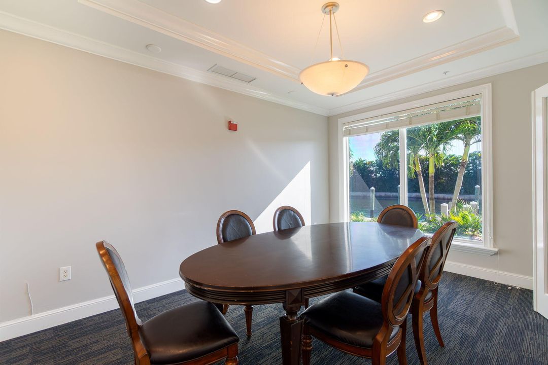 На продажу: $649,000 (3 спален, 2 ванн, 1588 Квадратных фут)