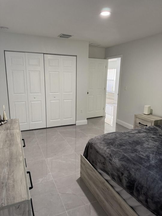 For Sale: $685,000 (4 beds, 3 baths, 1953 Square Feet)