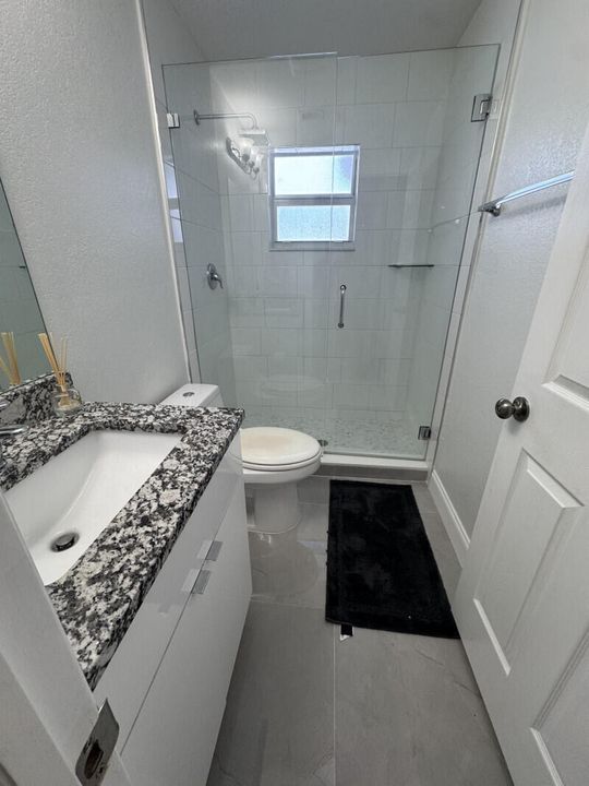 For Sale: $685,000 (4 beds, 3 baths, 1953 Square Feet)