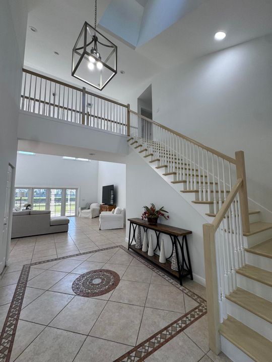 For Rent: $15,000 (6 beds, 4 baths, 3928 Square Feet)