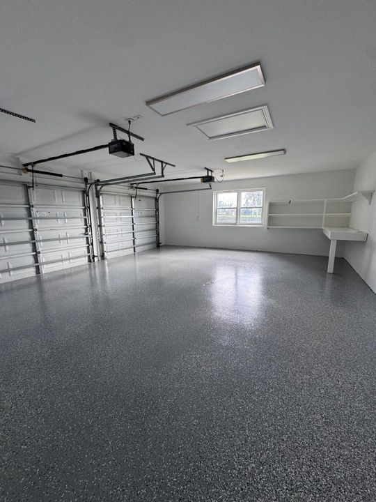 For Rent: $15,000 (6 beds, 4 baths, 3928 Square Feet)