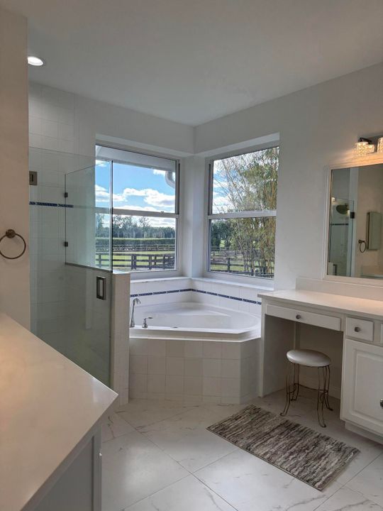 For Rent: $15,000 (6 beds, 4 baths, 3928 Square Feet)