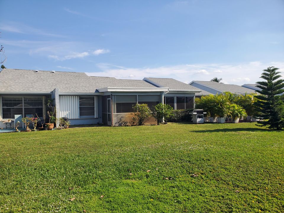 En Venta: $220,000 (2 camas, 2 baños, 1251 Pies cuadrados)