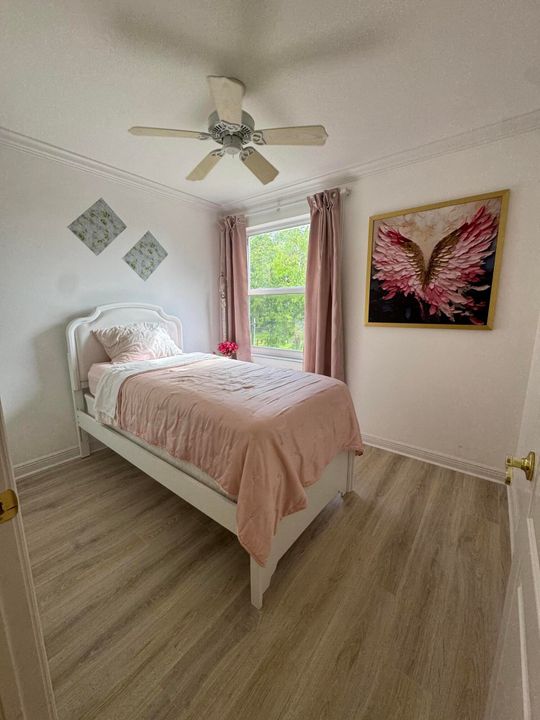 For Rent: $15,000 (6 beds, 4 baths, 3928 Square Feet)