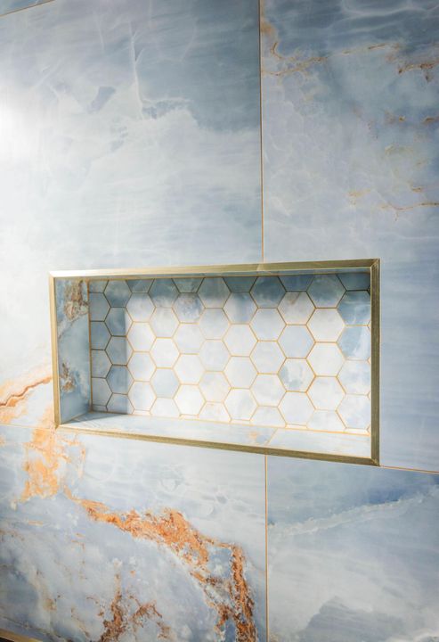 На продажу: $949,000 (6 спален, 4 ванн, 3437 Квадратных фут)