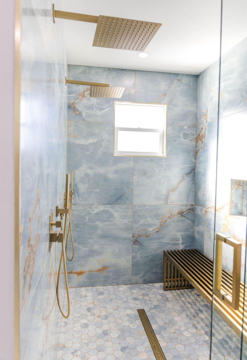 На продажу: $949,000 (6 спален, 4 ванн, 3437 Квадратных фут)