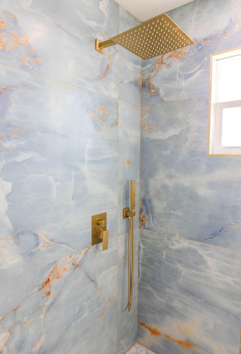 На продажу: $949,000 (6 спален, 4 ванн, 3437 Квадратных фут)