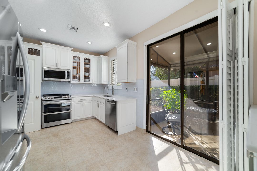 For Sale: $825,000 (3 beds, 3 baths, 2151 Square Feet)