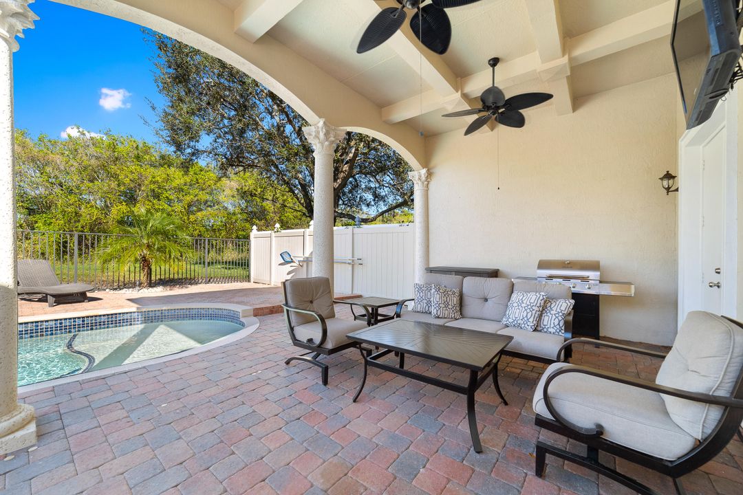 For Sale: $825,000 (3 beds, 3 baths, 2151 Square Feet)