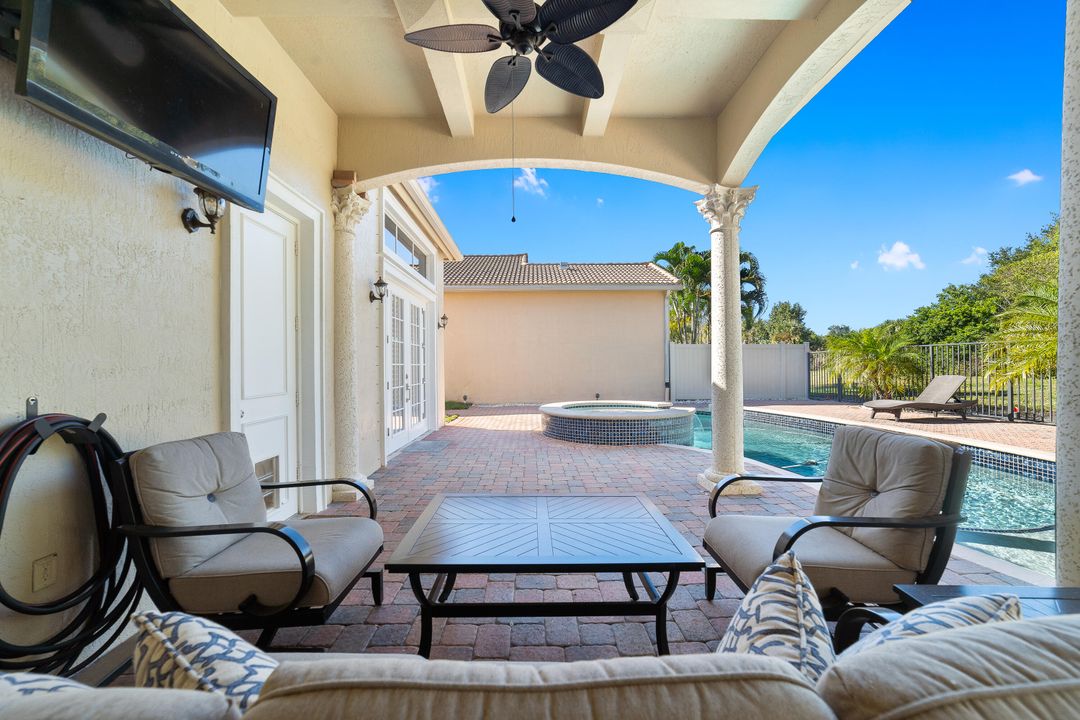 For Sale: $825,000 (3 beds, 3 baths, 2151 Square Feet)