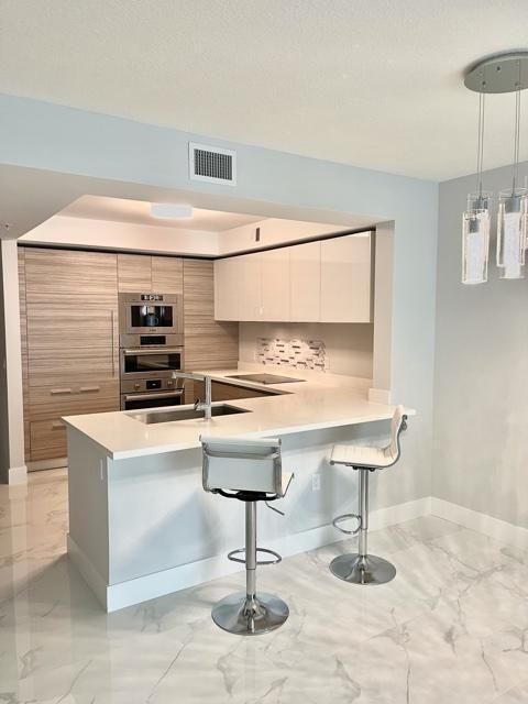 En Renta: $5,700 (2 camas, 3 baños, 1524 Pies cuadrados)