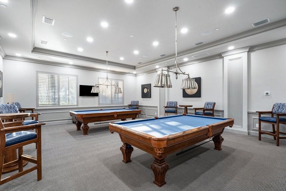 For Sale: $599,000 (3 beds, 2 baths, 2097 Square Feet)