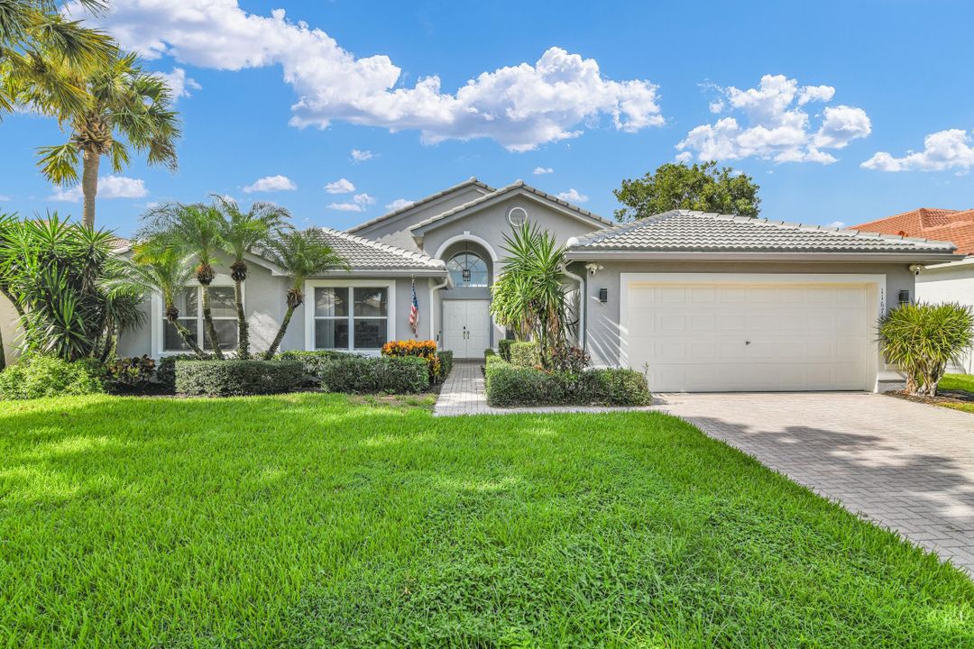 For Sale: $1,000,000 (3 beds, 2 baths, 2193 Square Feet)