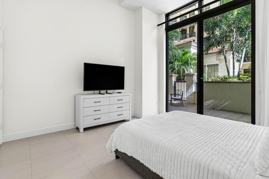 En Renta: $4,900 (1 camas, 1 baños, 1032 Pies cuadrados)