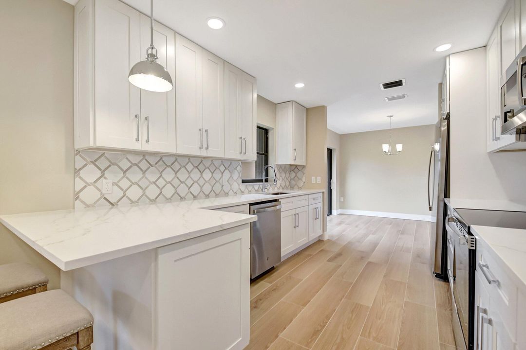 En Venta: $440,000 (2 camas, 2 baños, 1670 Pies cuadrados)