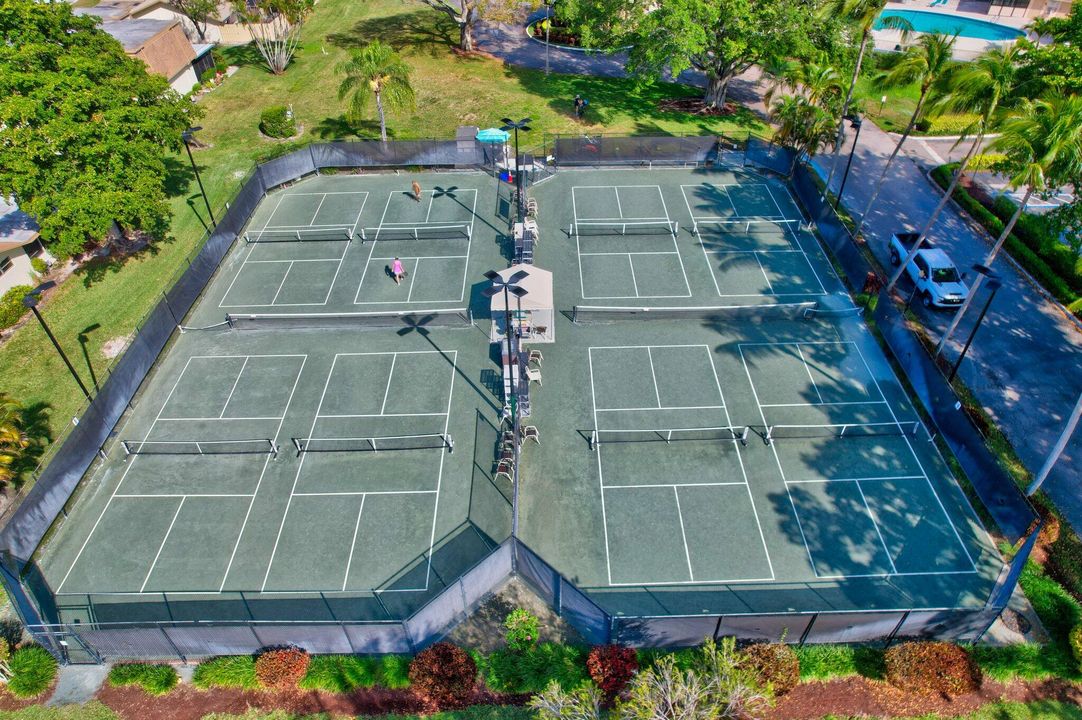 En Venta: $440,000 (2 camas, 2 baños, 1670 Pies cuadrados)