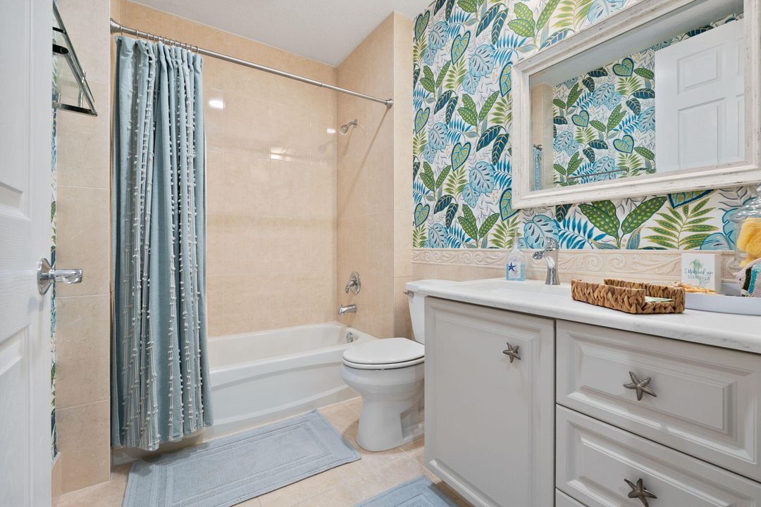 待售: $449,000 (2 贝兹, 2 浴室, 1989 平方英尺)