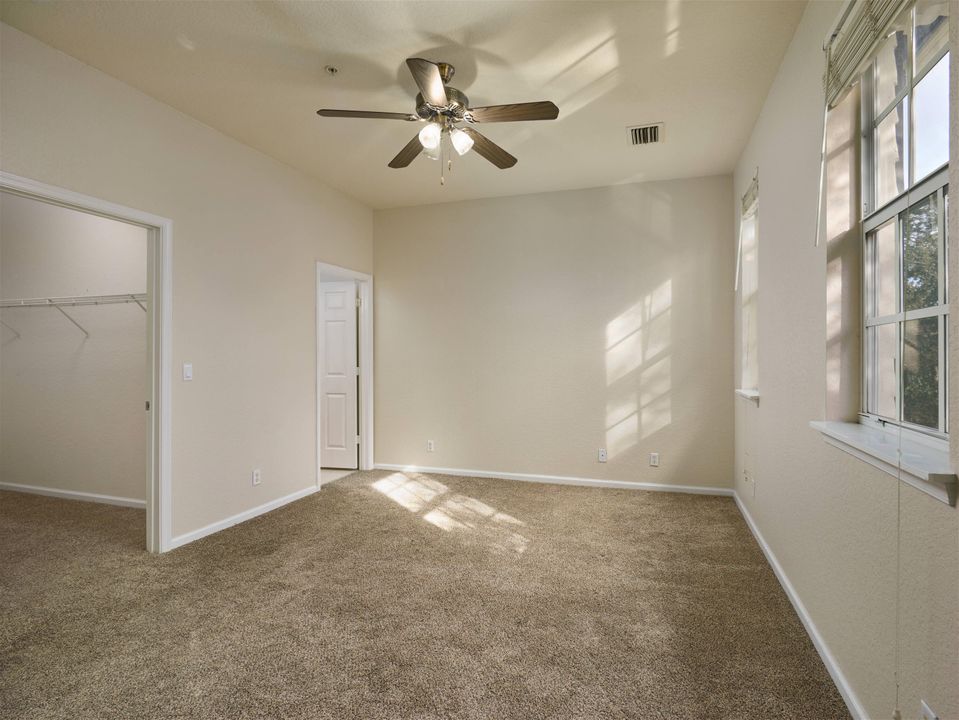 待售: $459,900 (2 贝兹, 2 浴室, 1700 平方英尺)