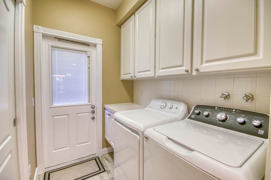 En Renta: $3,999 (3 camas, 2 baños, 1623 Pies cuadrados)