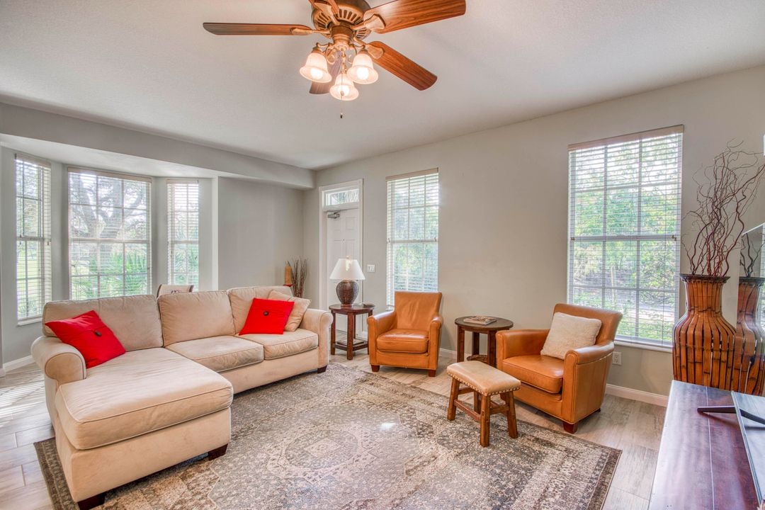 En Renta: $3,999 (3 camas, 2 baños, 1623 Pies cuadrados)