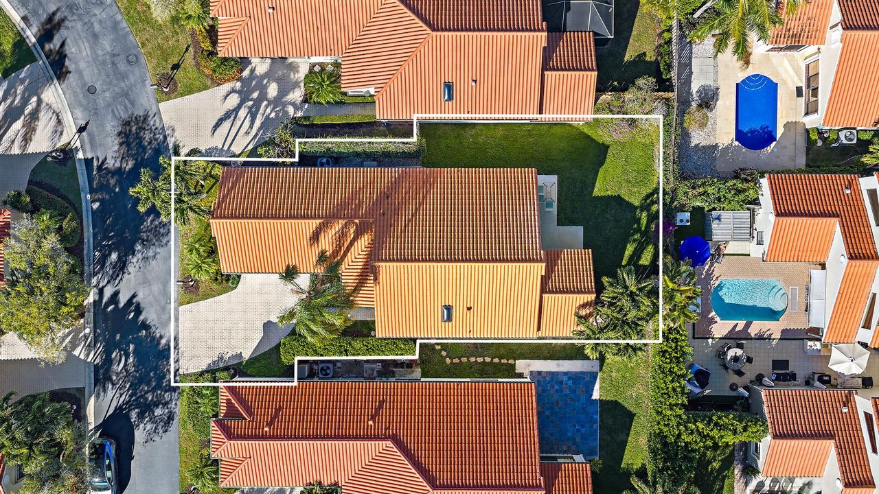 На продажу: $669,000 (3 спален, 2 ванн, 1730 Квадратных фут)