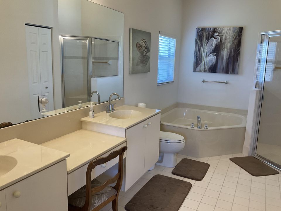 For Rent: $2,900 (2 beds, 2 baths, 1661 Square Feet)