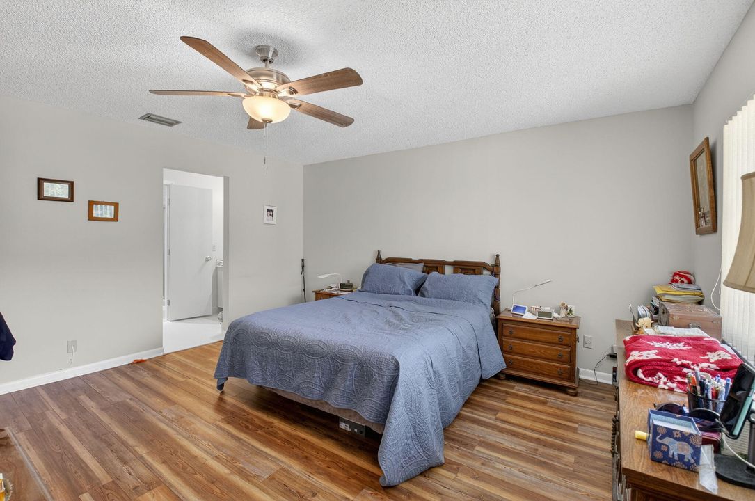 En Venta: $395,000 (2 camas, 2 baños, 1692 Pies cuadrados)